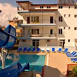 Готель Palmiye Garden 3*