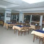 Готель Palmiye Garden Сіде