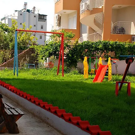 Готель Palmiye Garden Сіде